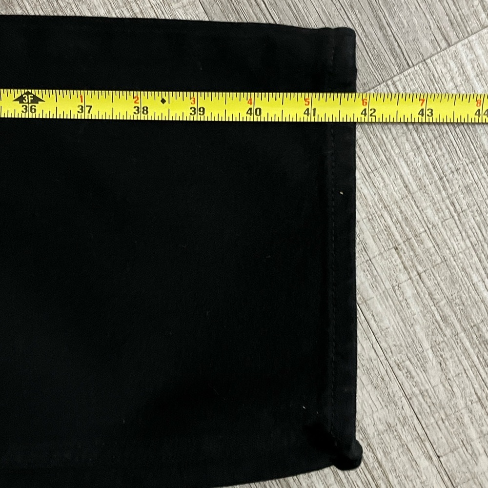 Universal Thread Black Jeans - Picture 10 of 12